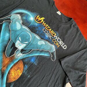 RARE Wizard World Comic Con Black Superhero Graphic Retro Statement Tee (3XL)